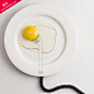 不想刷锅、刷盘还想吃煎蛋？当然可以，这种电热煎蛋盘就是为懒惰的吃货准备的。