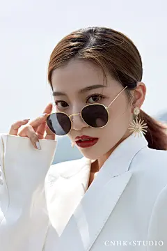 #国潮 #妆容#彩妆# #眼妆# #唇妆##护肤#美妆#美女#微笑#笑容#模特#医美#女装#酷#流行#时尚#珠宝#高清照片#摄影#身材#彩妆#写真#大片#意境#优雅#高级#色彩#整容#素材#海报#人物#美容#网红#护肤#性感#小清新#女模#美背#复古#甜美#性冷淡#ins#造型#法式#港风#发型#欧美#写真#仙气