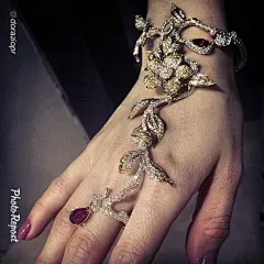 Baselworld 2014 Regram from Instagram Wendy Yue: 