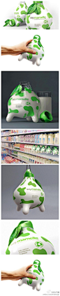 这个创意的牛奶包装，是由俄罗斯品牌代理商KIAN为’Soy mamelle’, 所设计的包装，从外形看就容易看出采用了奶牛的概念，绿色的色调，也凸现了健康自然的企业形象，企业通过创意的包装设计，塑造了企业公司的形象，可以说是很好的营销手段。
