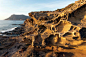图片：Tafoni Weathered Rocks At Sunset Photograph by Dr Juerg Alean : 在 Google 上搜索到的图片（来源：fineartamerica.com）