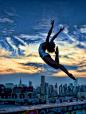 ♫♪ Dancers ♪♫ into the sky