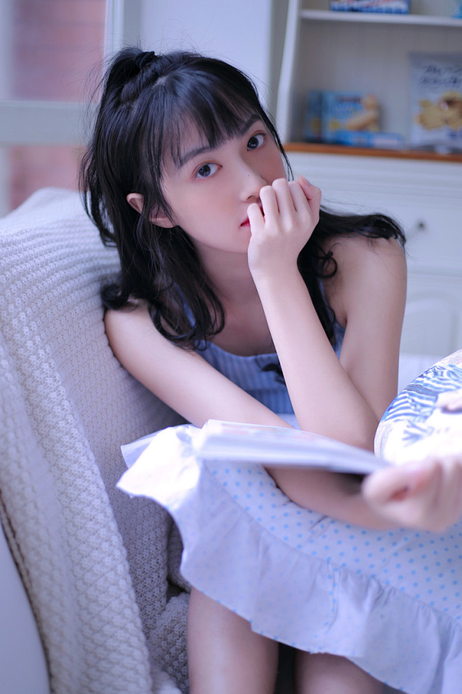 清爽白皙美女性感俏丽诱人写真图片57性感美女美桌网