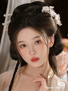 Azhai-阿宅采集到人物素材