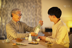 仰天大笑玩去了采集到聚会（宴席）