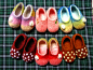 色彩缤纷的羊毛毡鞋子~冬天不再寒冷！来自小小岛羊毛毡杂货铺的款式。