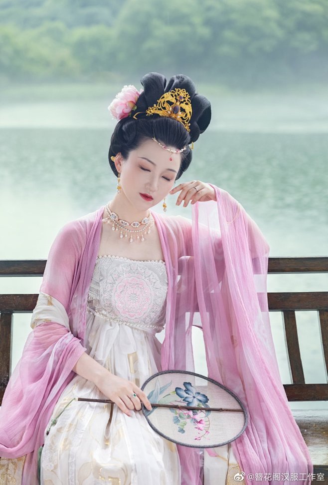 微博 – 随时随地发现新鲜事