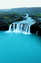 碧绿的瀑布，冰岛
Turquoise Waterfall, Iceland


-jsrh