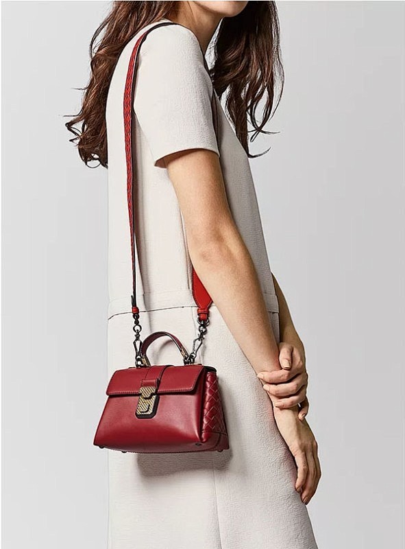 Bottega Veneta 2019早...