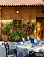 Guest House for an Artist mediterranean-patio