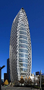 [东京COCOON大楼] 高度为203.65米的摩天大楼，由Tange设计，是世界上第二高的教学楼（第一为1953年建成的莫斯科州立大学）。