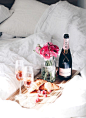 champagne breakfast in bed | mija: 