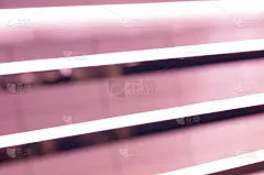 彩色荧光灯或氖灯