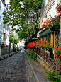 Cobblestone Street, Rue de Montmartre, Paris