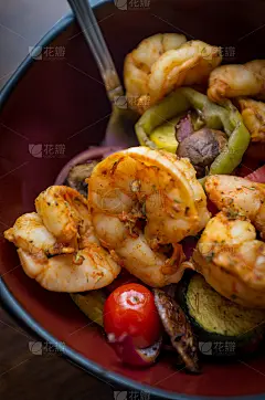 烤虾蔬菜