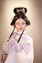 #咩咩的妆造日常##汉服妆造教学#
我做可爱一定会做富贵可爱
模特党玉
服装@南雅集原创服饰
首饰@青荷记忆-故梦倾城传统工艺 ​​​ ​​​​