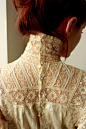 High neck, beautiful lace top 蕾丝领子设计
