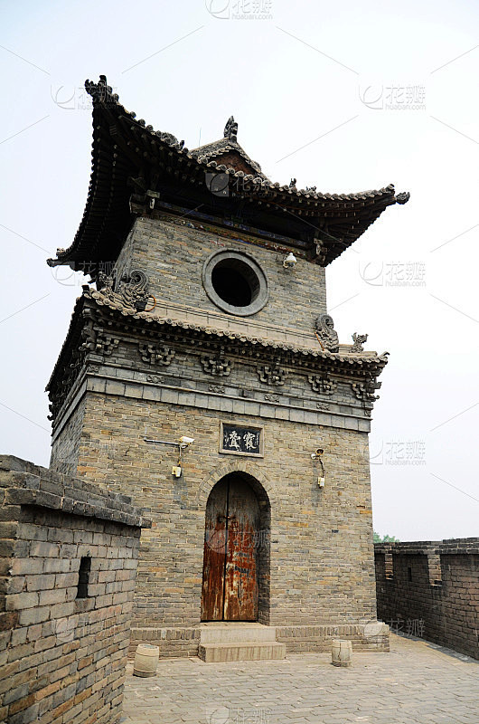 典型的中国建筑，瞭望塔