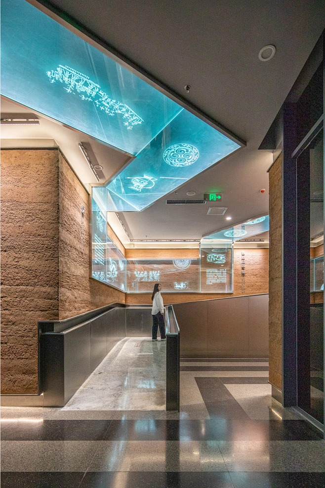 海东市城市规划展览馆 / 中国建筑设计研究院-品筑设计工作室 - 室内图, 表皮, 灯-花瓣网