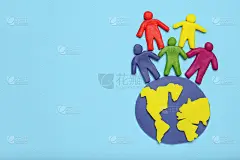 橡皮泥彩色卡通人物在全球。地球的使用和消耗，人口过剩和人口增长