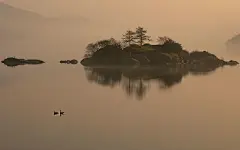 苹果 OS X Mountain Lion 系统高清官方壁纸 - Isles 薄雾中的小岛图片壁纸13