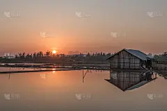 夕阳与水临故里