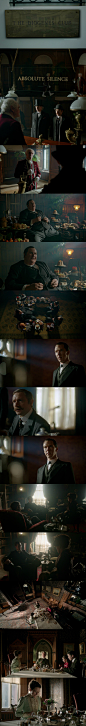 【神探夏洛克：可恶的新娘 sherlock the abominable bride 2015】
本尼迪克特·康伯巴奇 Benedict Cumberbatch
马丁·弗瑞曼 Martin Freeman
#电影# #电影海报# #电影截图#