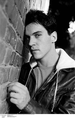 夏の殇采集到Jonathan Rhys Meyers