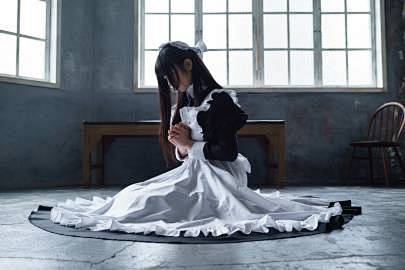 #绘画参考# 女仆 ... - @富坚老...