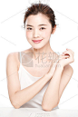 青年女人妆面肖像