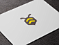 Dribbble - Bee by Stefano Slomma