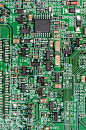 不同元件的PCB(特写)