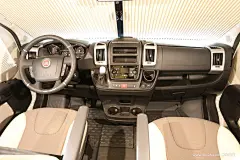 阿迪雅CompactA房车