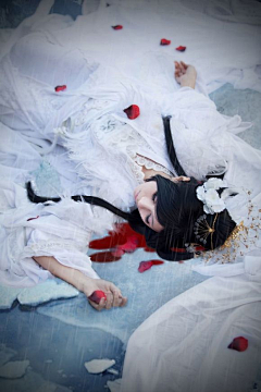 美工（花生）采集到人物
