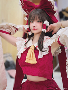 【真人】女cos-花瓣网|陪你做生活的设计师 | 动作参考合集｜“一些之前拍过的动作”