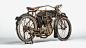 九十岁老汉和他收藏的古董摩托车