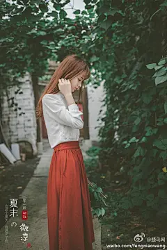 以一颗无尘的心，守望这一场相遇如初的美丽，惟愿这一季的遇见永远春暖花开。

