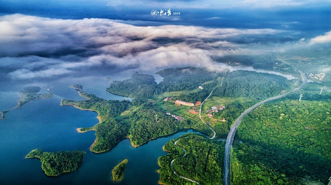 美丽的西海～山水武宁风光！_航拍_颇可网-花瓣网