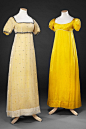 #19th-Century Fashion#
一套1815年的帝政长裙，由亮黄色的真丝衬裙和白色的平纹细布罩裙组成。罩裙上点缀着金线刺绣，随着时间的流逝金线已失去光泽，但在两百年前的晚会烛光下，这条裙子一定闪烁着星辰一般的光芒✨
via thejohnbrightcollection ​​​​
