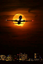 飛機。by flickr.
#月空# #夜空# #摄影师#