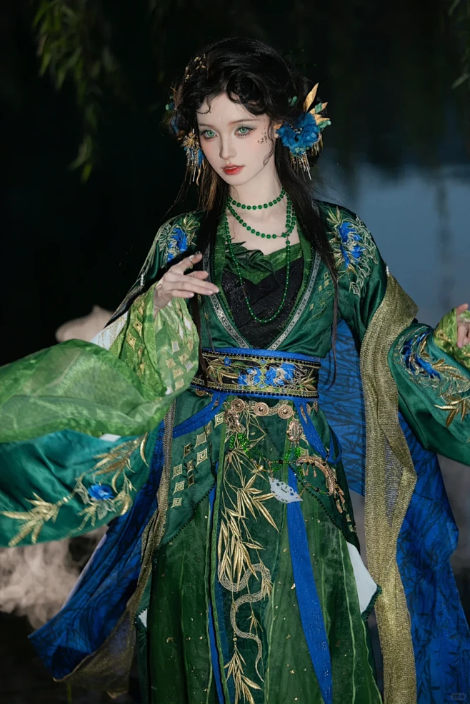 竹叶青成精了！大概是九级大妖的水平吧！ ...