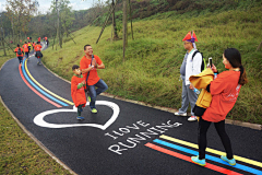 GhyutEW2采集到健身跑道