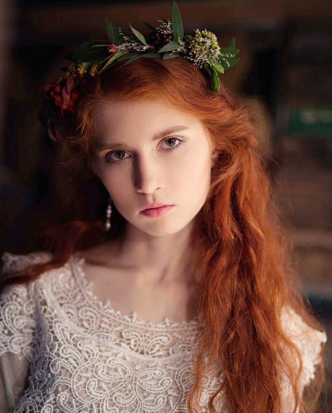 花冠少女精灵妖精童话故事与神话传说的演绎