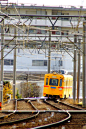 镜头下的日本：大阪市的阪堺电车，小黄～ 摄影by くるみ