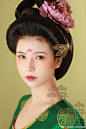 #汉服发型教程##汉服造型# 

【糖糖古风妆造】

倩得薰风染绿衣。国香收不起，透冰肌。

出镜：@東东__dr 
妆摄后期：@微凉睡不醒是糖糖 
帽子：@霜翎阁汉服配饰小铺 
文案：@李焖饭 

#成都约妆##汉服摄影##汉服##汉服商拍##成都约拍##汉服发型##糖糖古风妆造# ​
