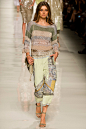 Etro Spring 2014 Ready-to-Wear Fashion Show : The complete Etro Spring 2014 Ready-to-Wear fashion show now on Vogue Runway.