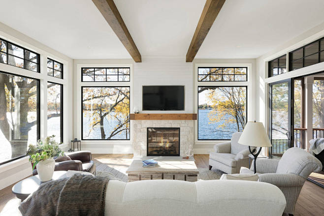 black-lake-residence...
