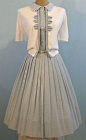 1950年份的毛衣裙子