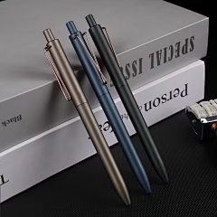 天生爱跑采集到Pen-Denys