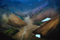 Behance 上的 CRACKS AT THE EDGE OF THE WORLD